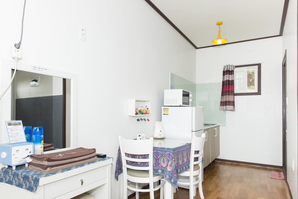 Healing House Villa Seogwipo Eksteriør bilde